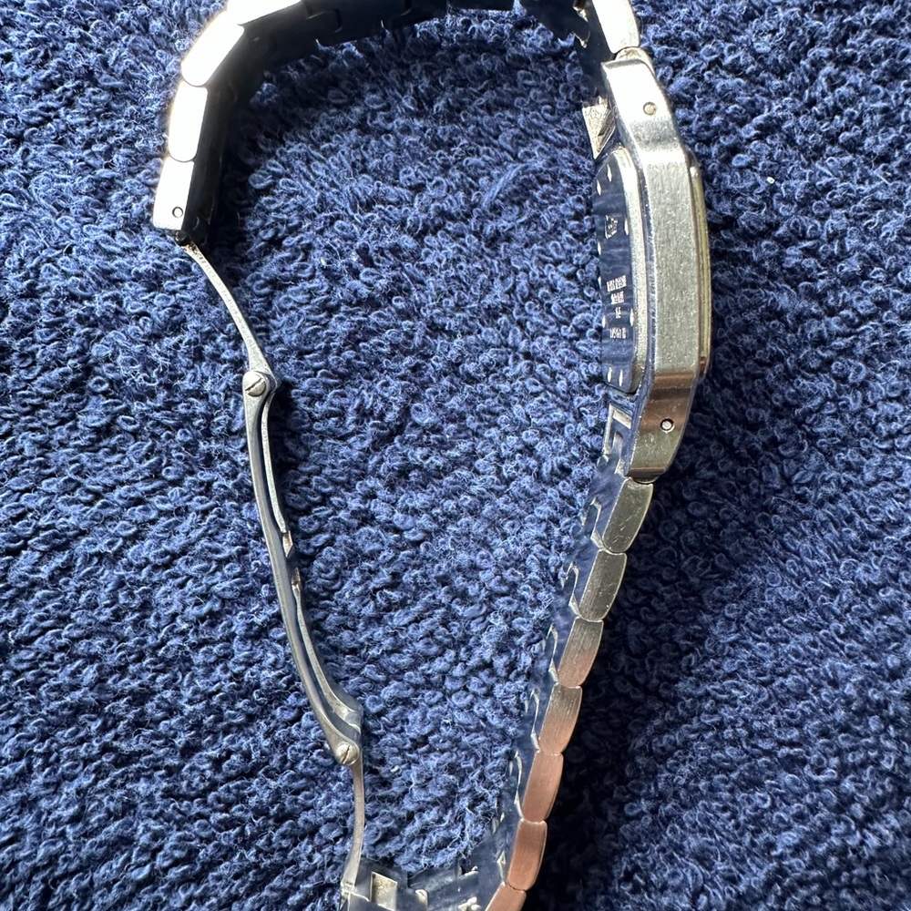 Vintage Cartier Santos Galbée Ref. 1565 Small 24mm Stainless Steel Quartz Watch - Picture 5 of 9